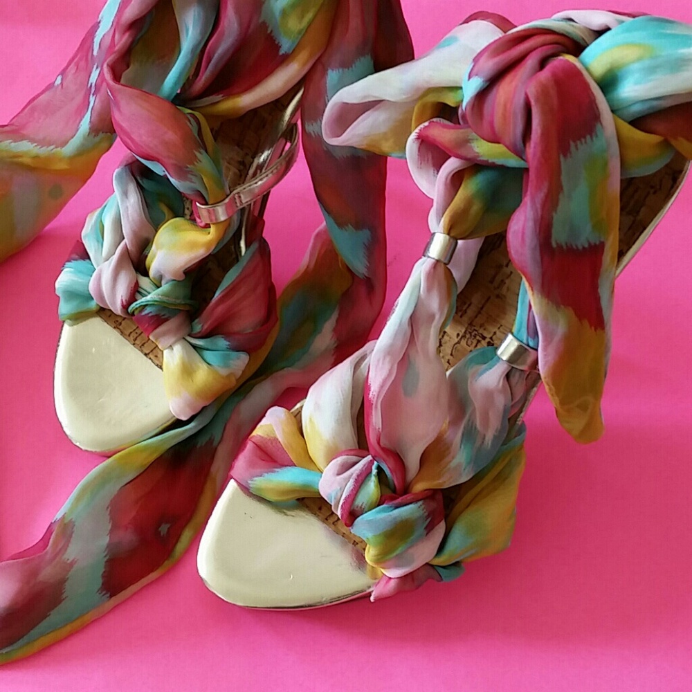 COPY - BAKERS TIE UP SHOES SZ 6.5